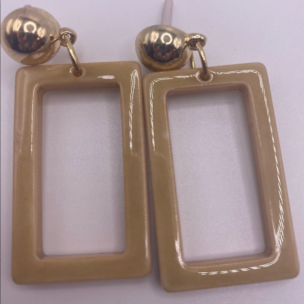 4/$20 Lia Sophia Rectangle Drop Earrings